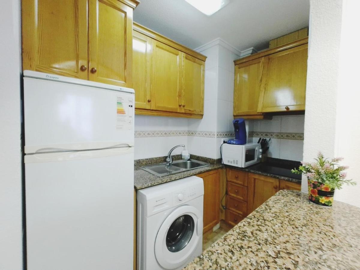 Casa Cercano Торевиеха Екстериор снимка